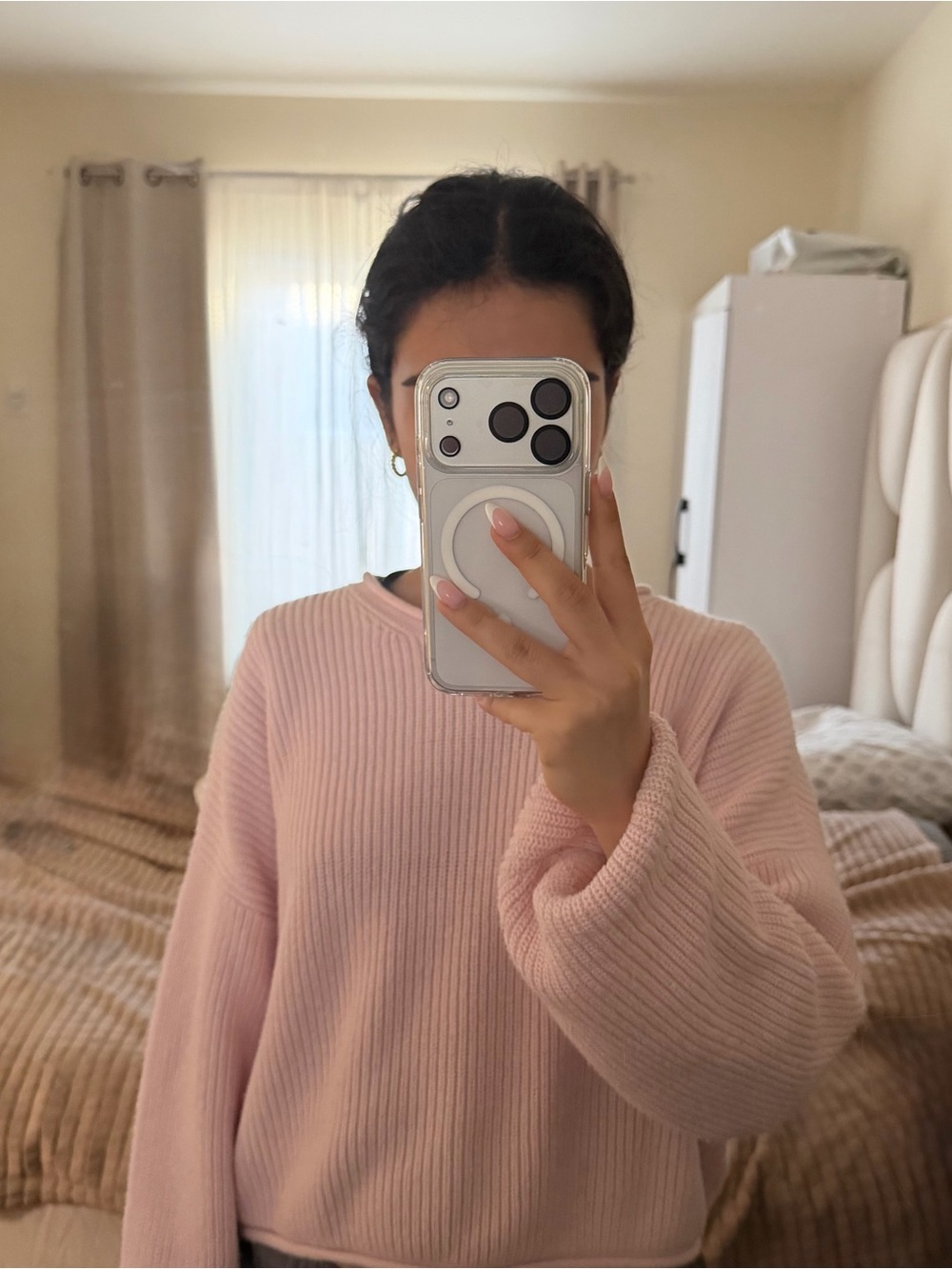 Hollister Light Pink Ribbed V-Neck Sweater